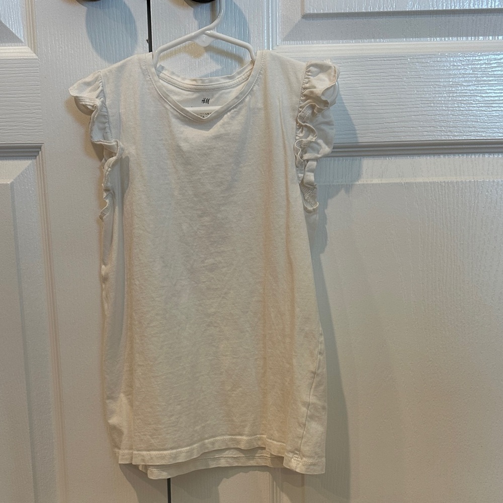H&M Cream Ruffle Sleeve Top size 8 (true size 6-7)